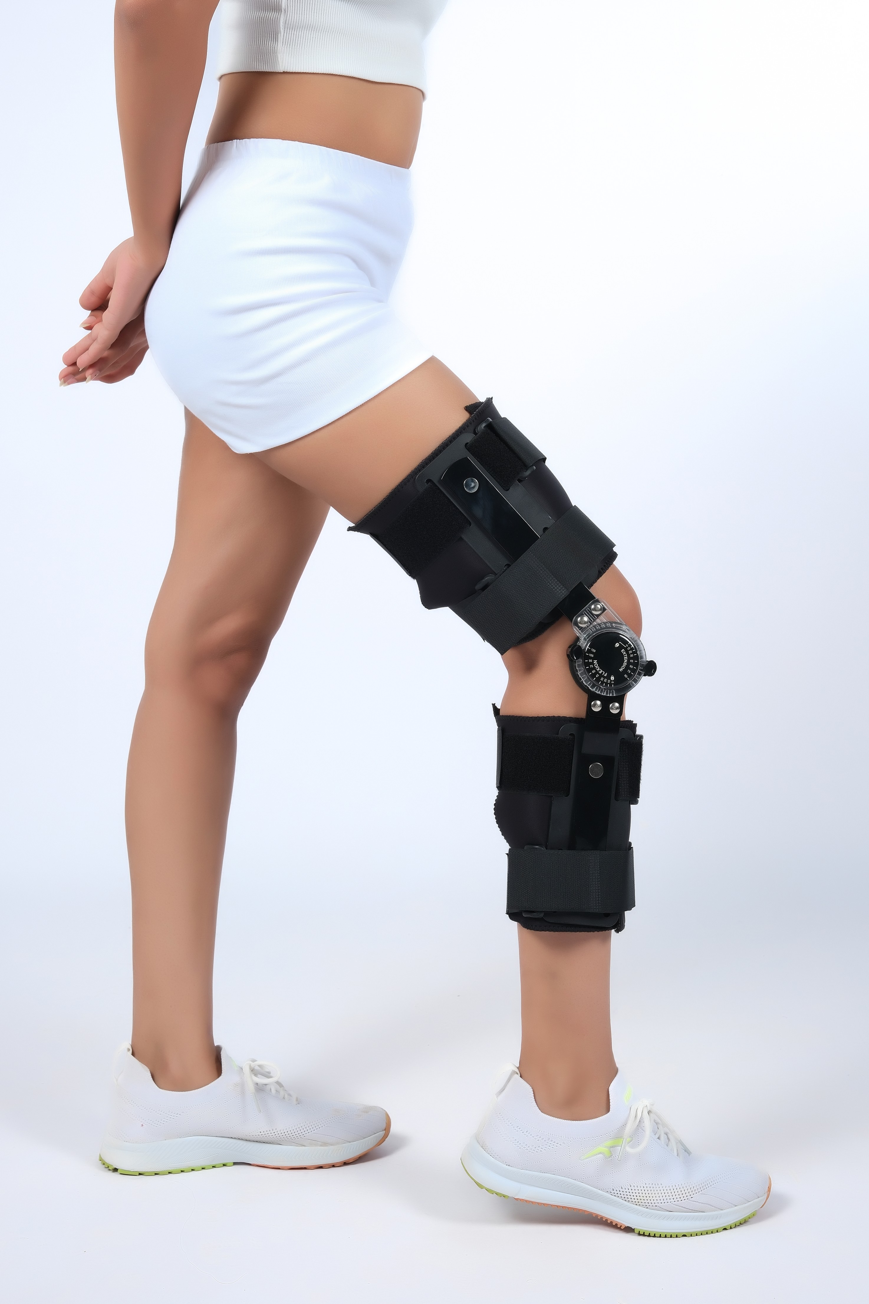 R.O.M. Knee Brace 